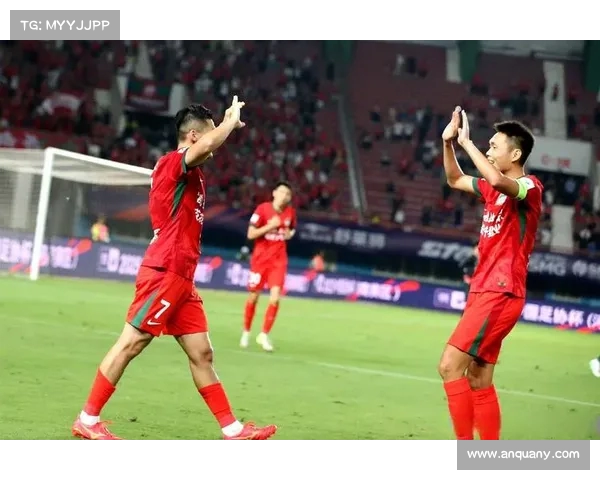 赛前热议:梅州客家与河南俱乐部酒祖杜康发布会透视关键对决 赛前热议:梅州客家与河南俱乐部酒祖杜康发布会透视关键对决
